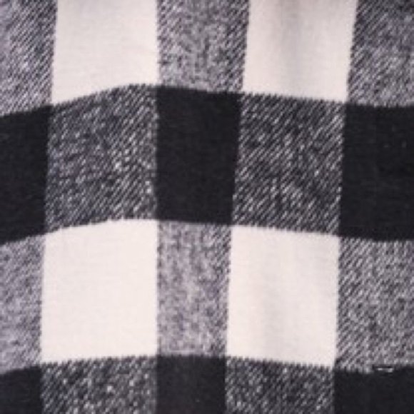 Stella Black & White Buffalo Plaid Button Front Shacket sz Lg - Picture 7 of 8